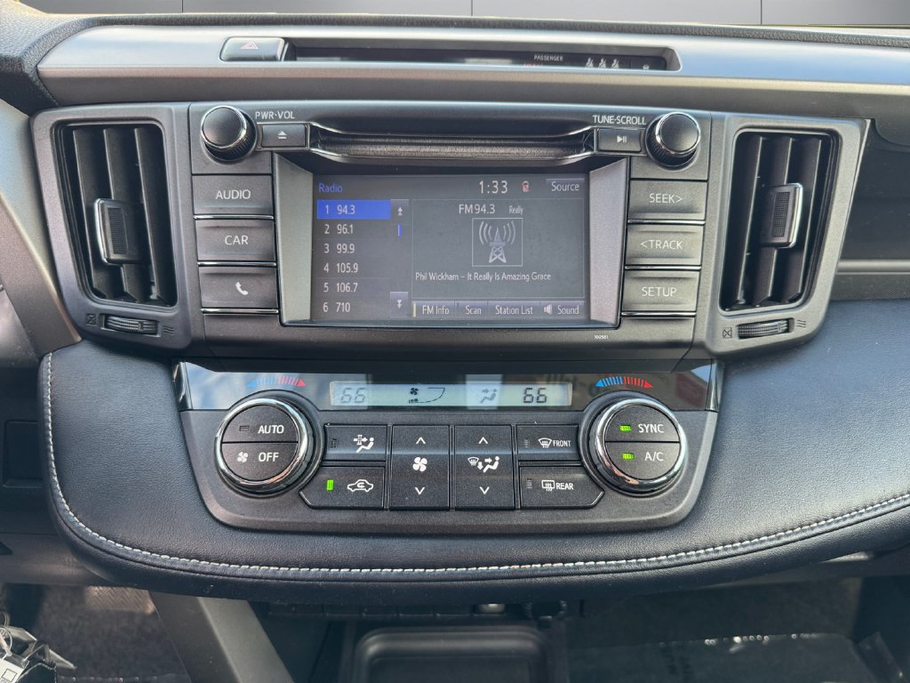 Certified 2018 Toyota RAV4 XLE AWD/4WD image 15