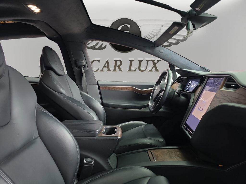 Used 2019 Tesla Model X Long Range image 14