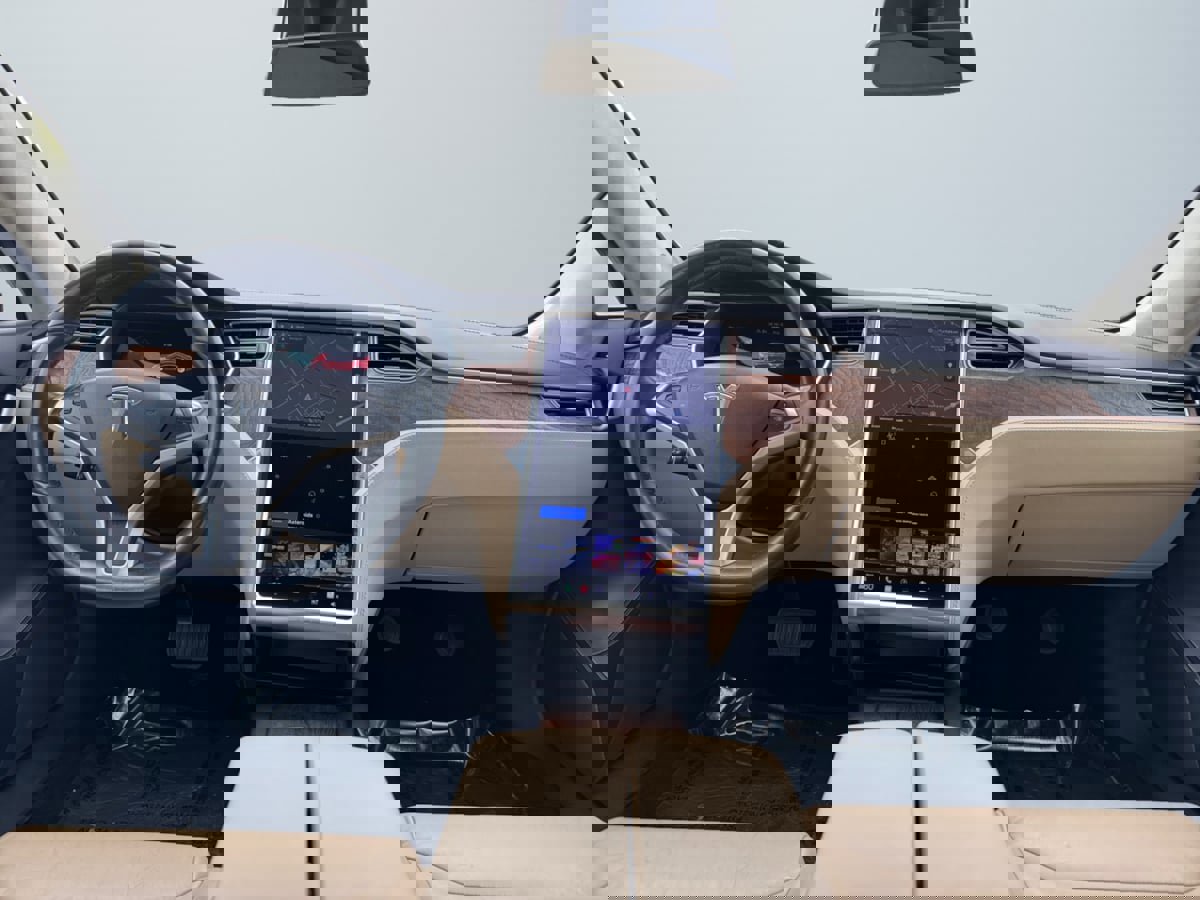 Used 2017 Tesla Model S 75 image 10