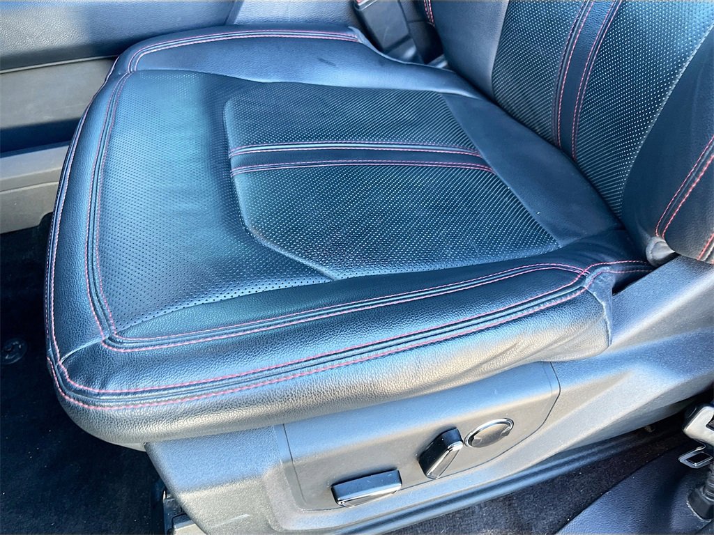 Used 2023 Ford Expedition Limited image 20