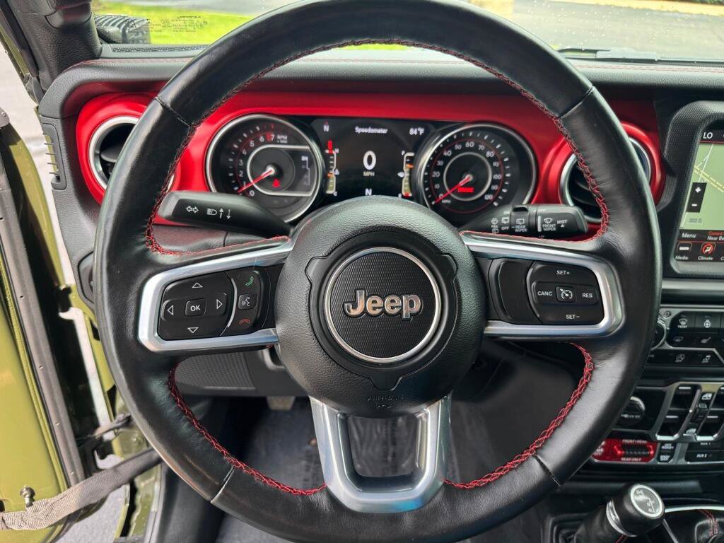 Used 2021 Jeep Wrangler Unlimited Rubicon AWD/4WD image 11