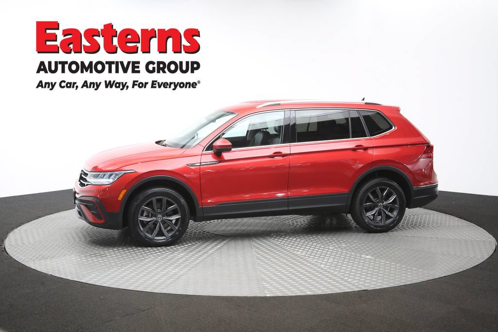 Used 2023 Volkswagen Tiguan SE AWD/4WD image 56