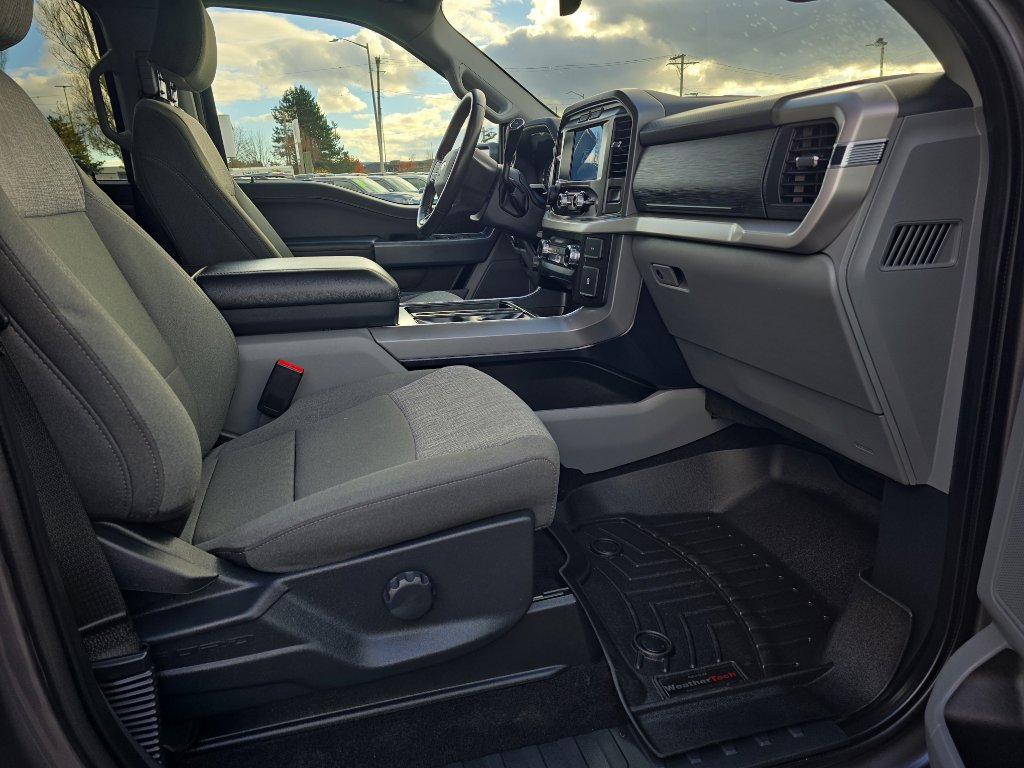 Used 2022 Ford F150 XLT w/ Equipment Group 301A Mid image 15