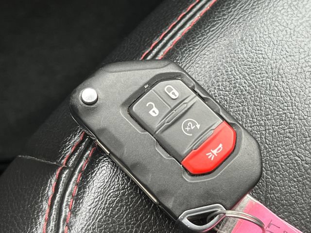 Used 2020 Jeep Wrangler Unlimited Rubicon w/ Uconnect 4C Nav & Sound Group AWD/4WD image 31