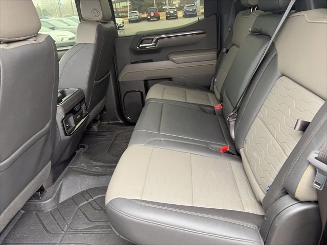 Certified 2024 Chevrolet Silverado 1500 ZR2 image 12