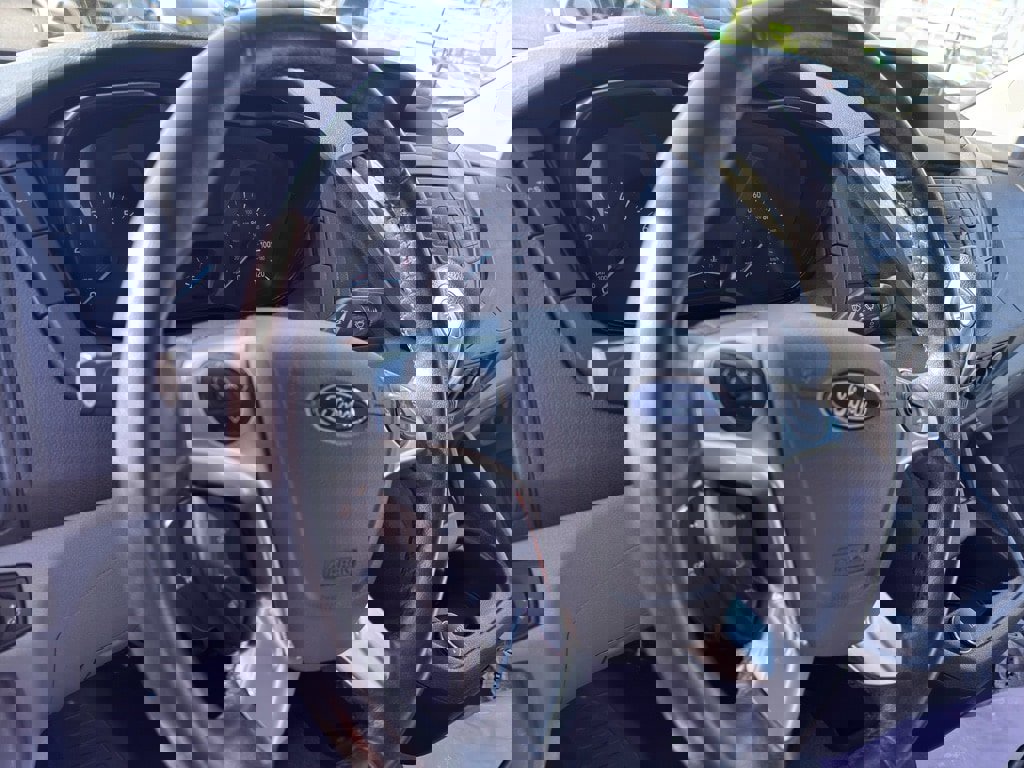 Used 2017 Ford Transit 150 XL image 33