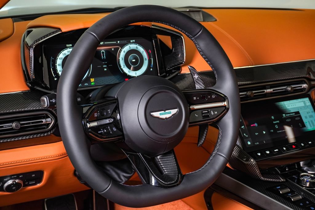 New 2026 Aston Martin Vanquish Convertible RWD image 27