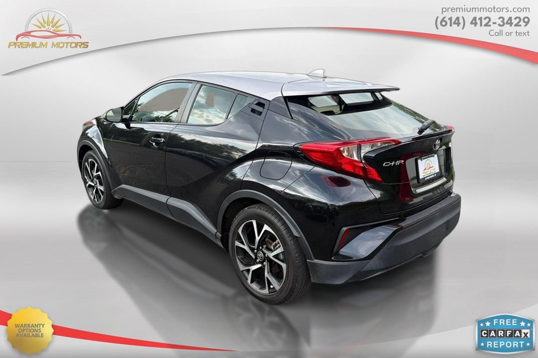 Used 2020 Toyota C-HR XLE FWD image 3