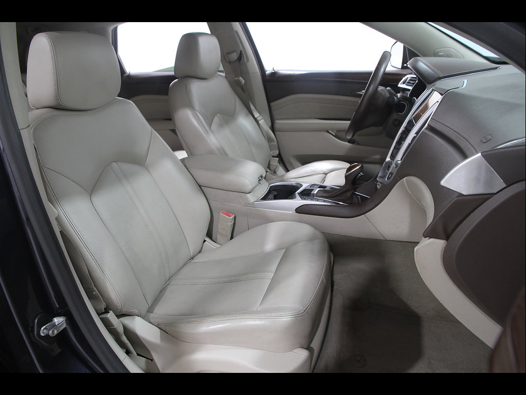 Certified 2015 Cadillac SRX Luxury w/ Driver Awareness Package FWD image 12