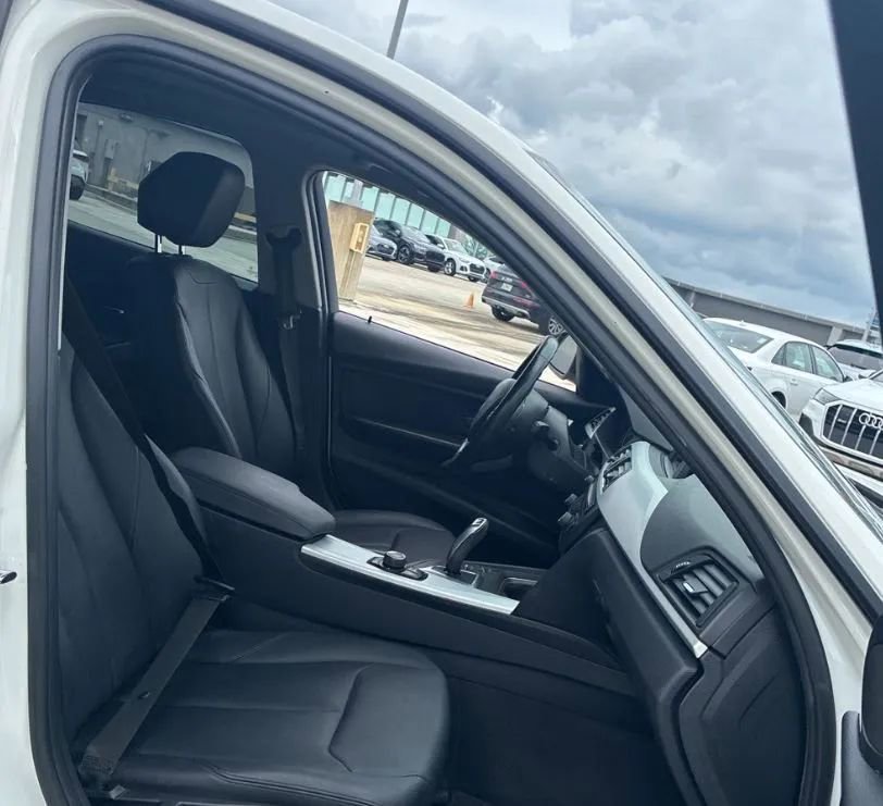 Used 2012 BMW 328i 328i Sedan 4D image 10