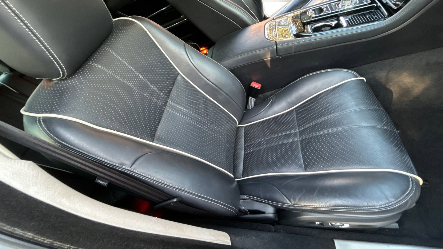 Used 2016 Jaguar XJ R-Sport image 20