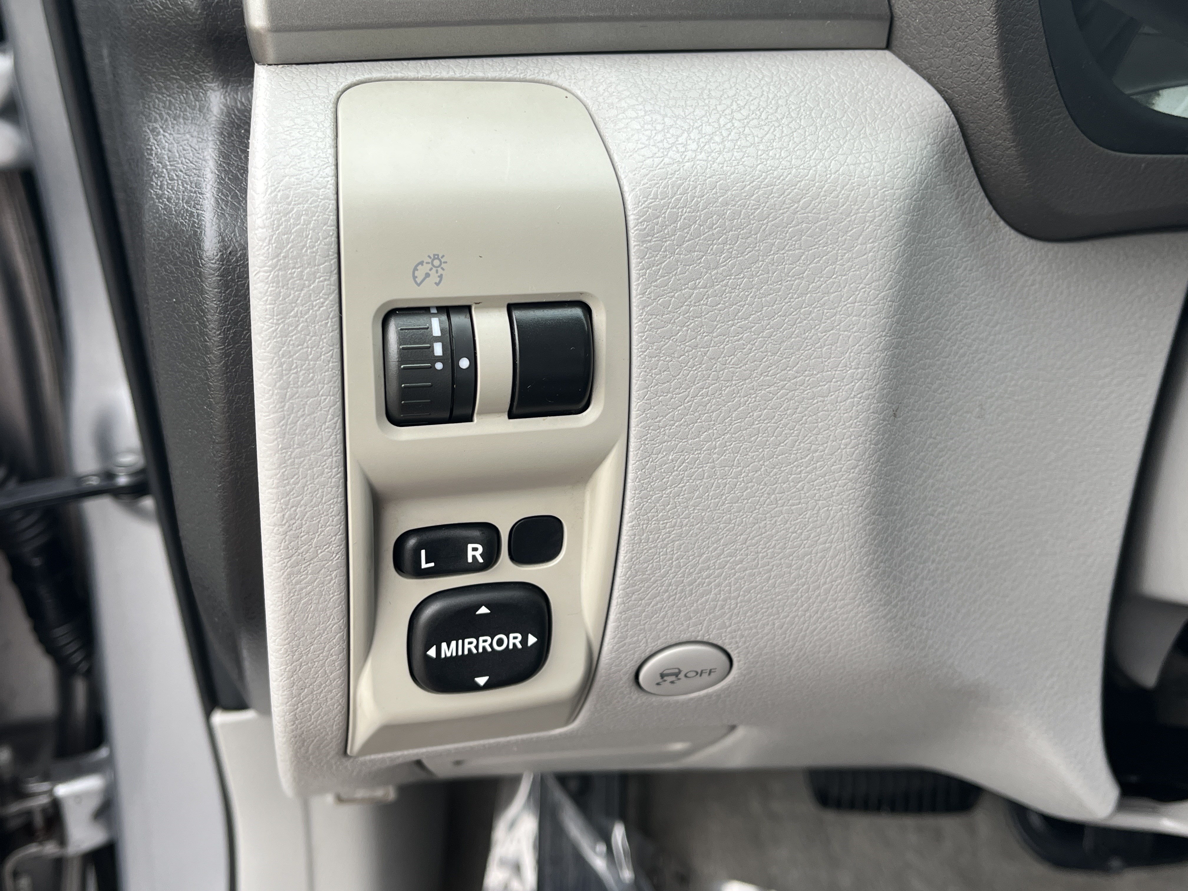Used 2009 Subaru Forester 2.5X AWD/4WD image 14