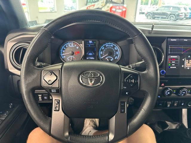 Used 2019 Toyota Tacoma TRD Off-Road w/ Technology Package AWD/4WD image 33