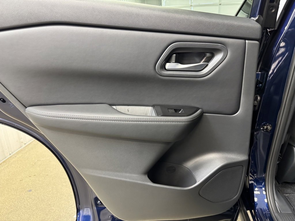 New 2026 Nissan Rogue SV image 14