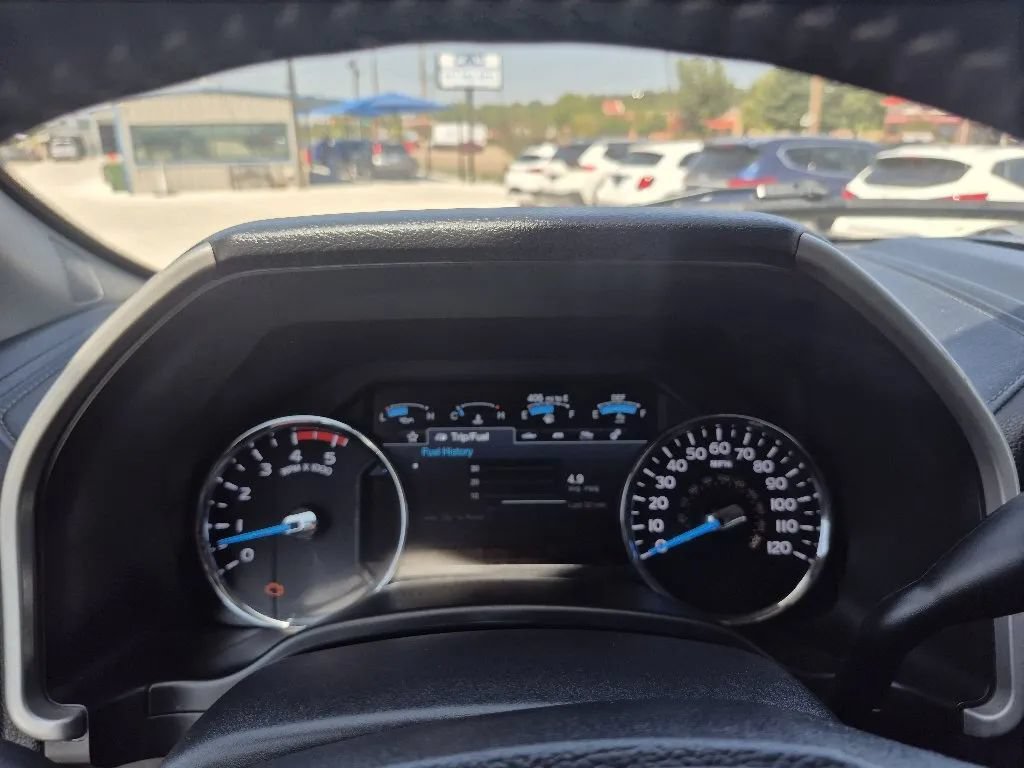 Used 2019 Ford F350 Lariat w/ Camper Package AWD/4WD image 36