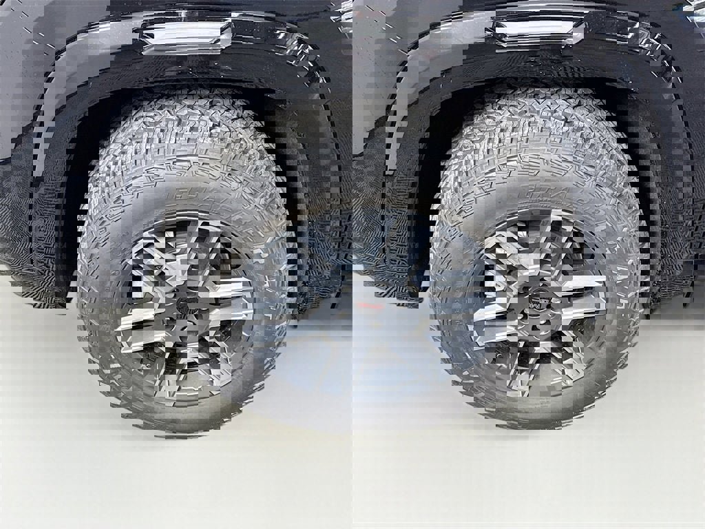 New 2026 GMC Terrain AT4 w/ Convenience Package III image 25