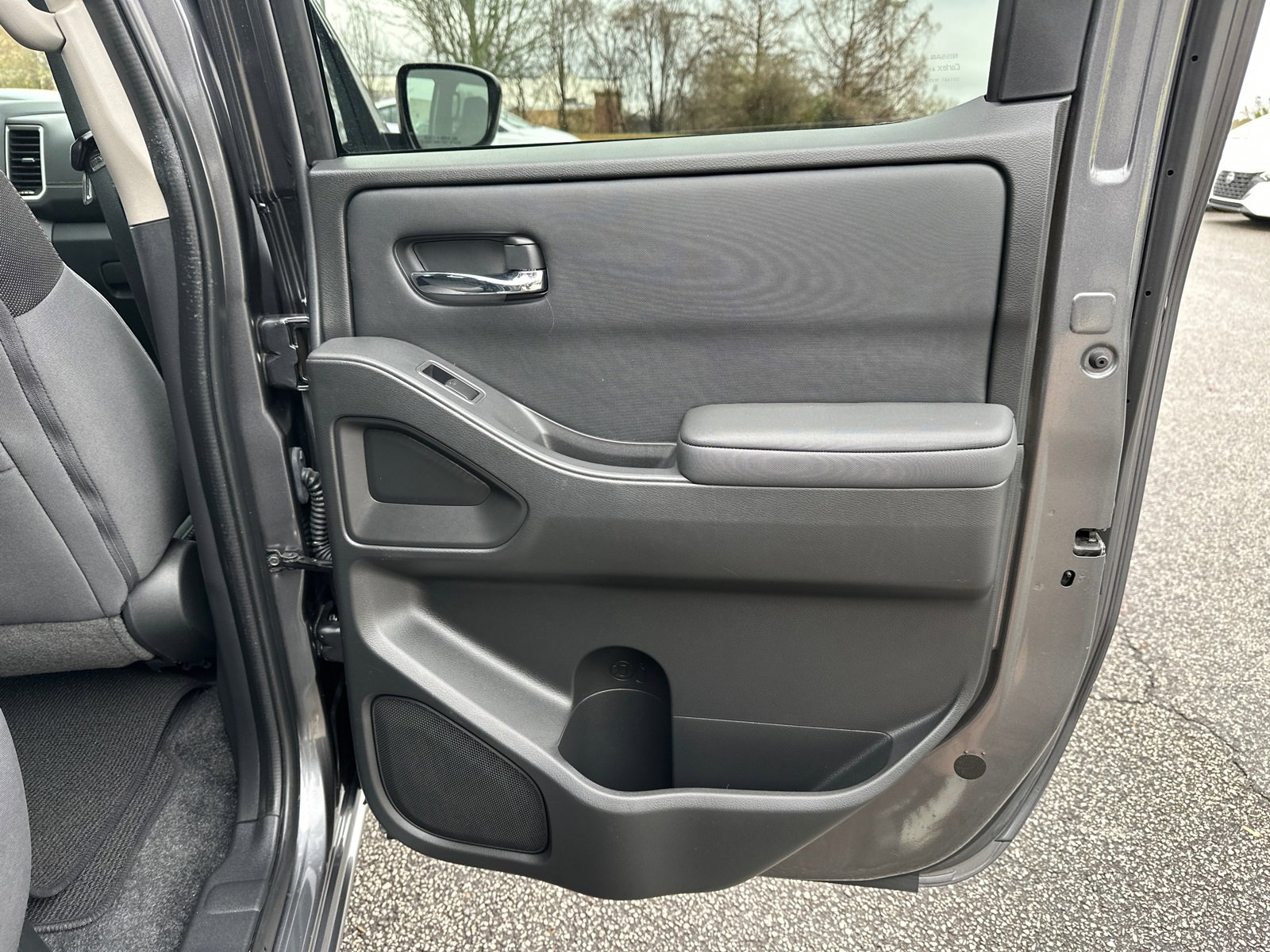 Certified 2022 Nissan Frontier SV image 16