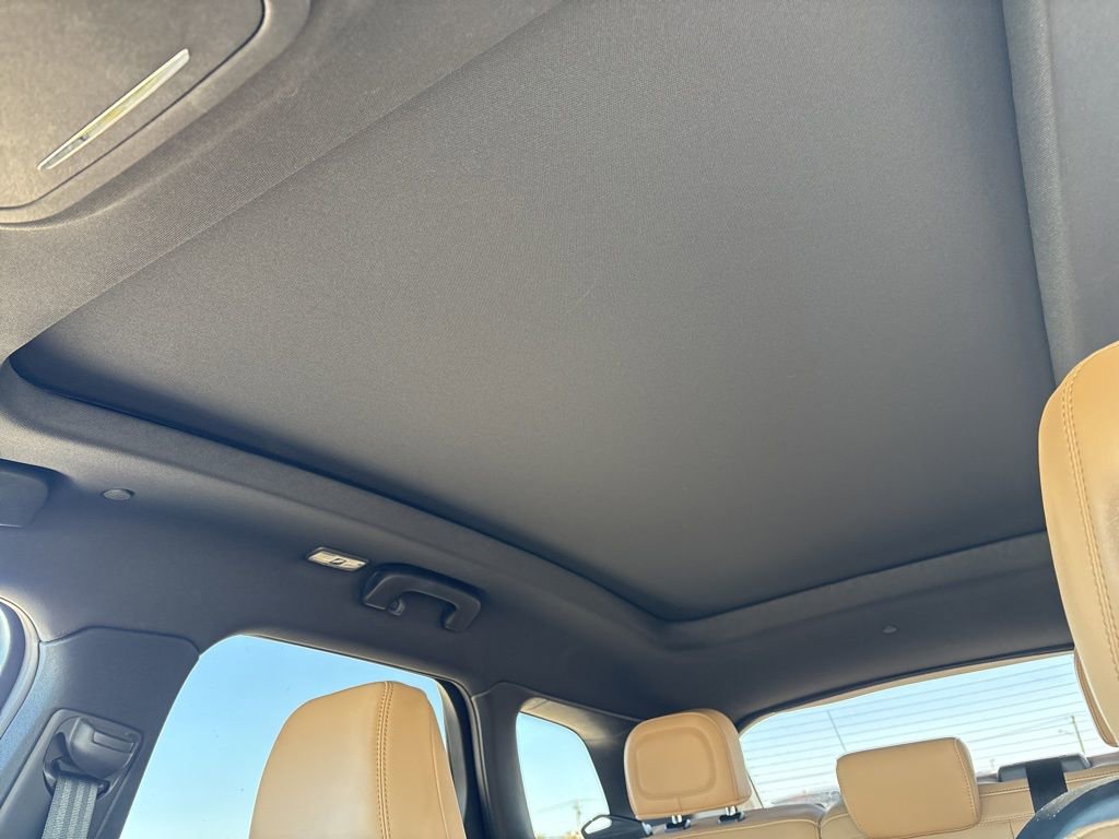 Used 2021 Lincoln Corsair Reserve image 45