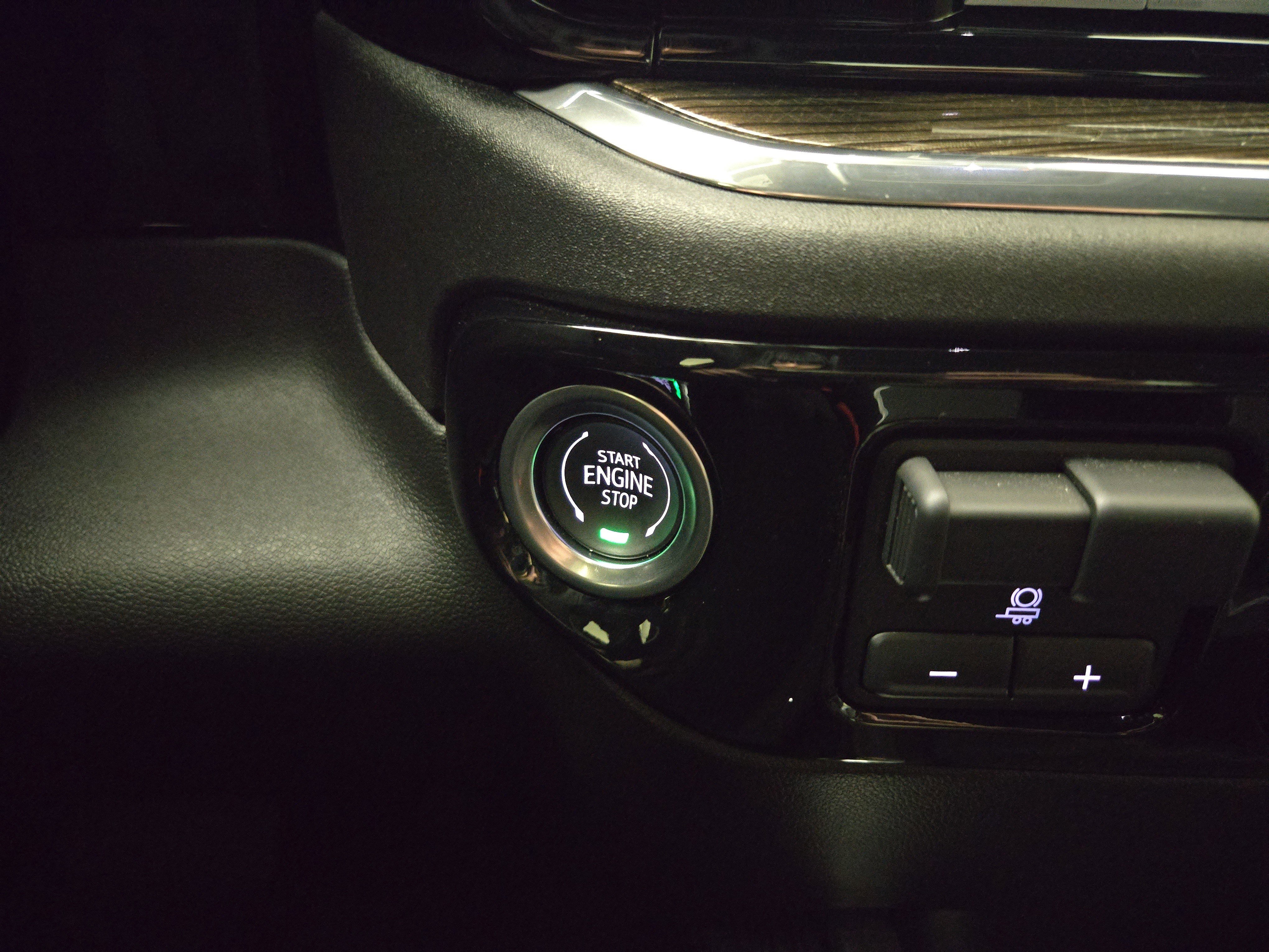 Certified 2025 Chevrolet Silverado 3500 LT image 25