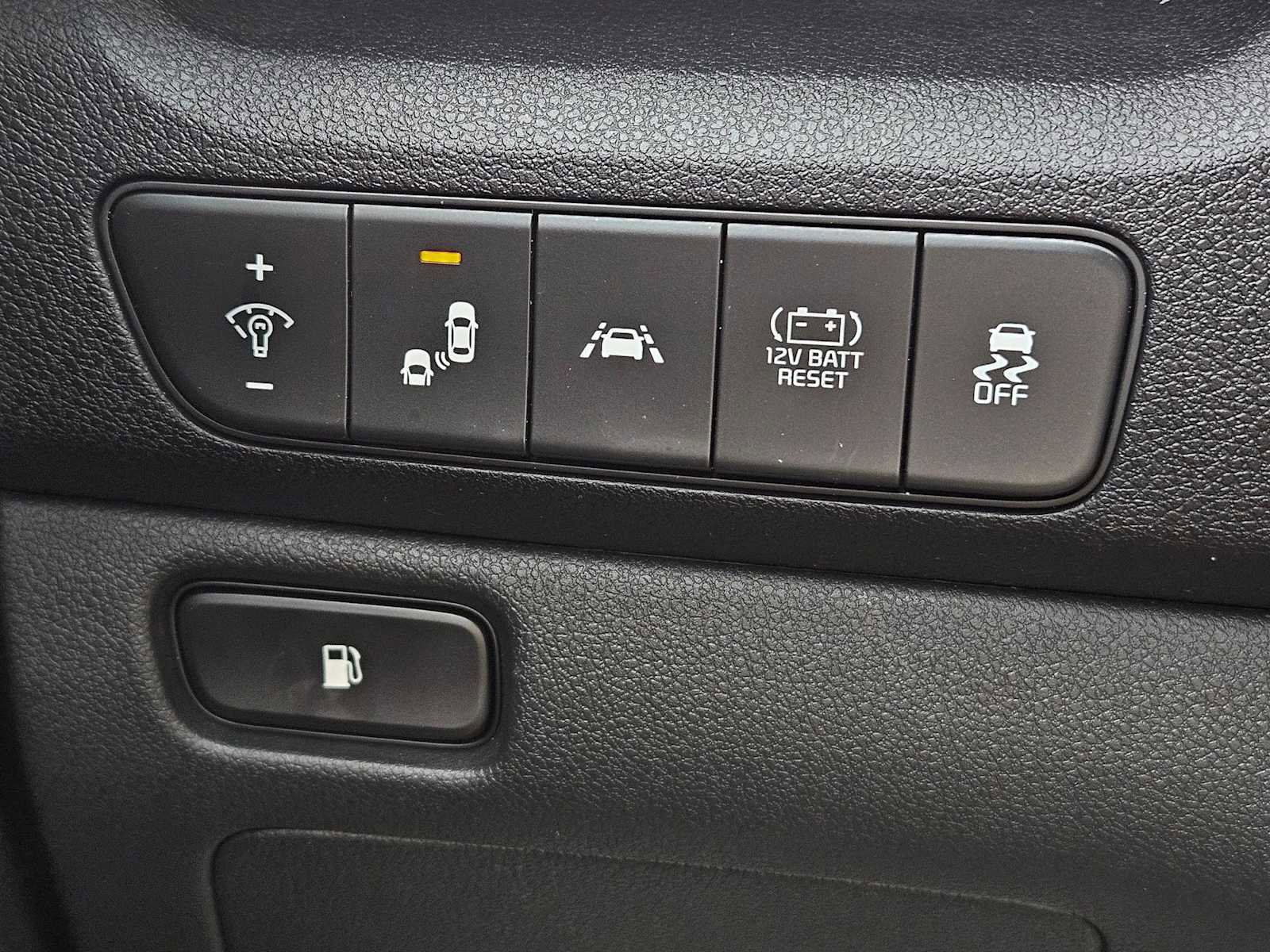 Certified 2022 Kia Niro LXS image 28