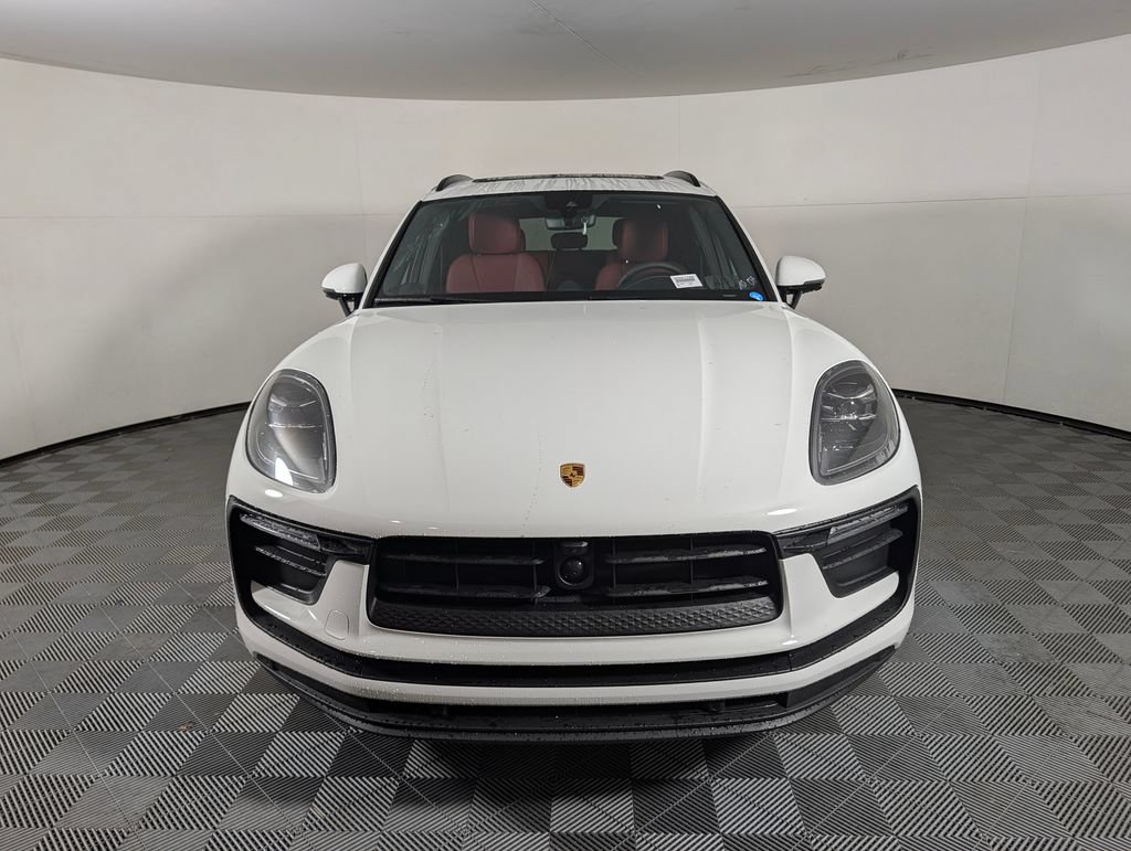 New 2026 Porsche Macan AWD/4WD image 10