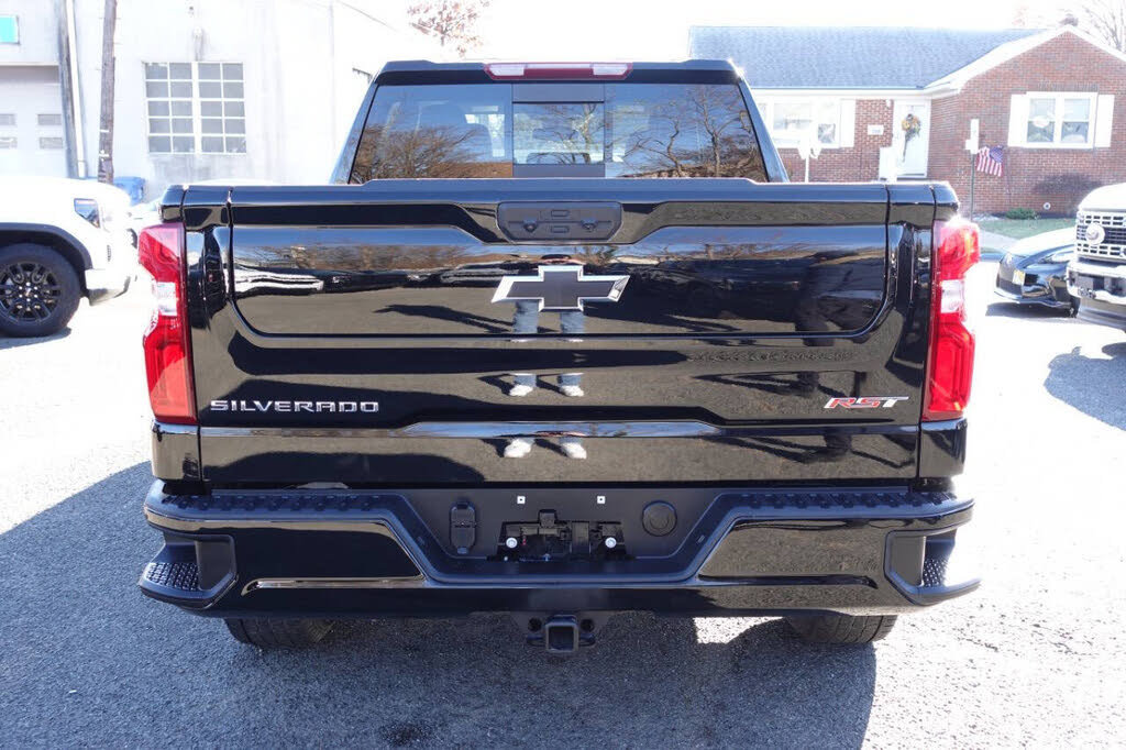 Used 2024 Chevrolet Silverado 1500 RST w/ True North Edition Plus AWD/4WD image 8