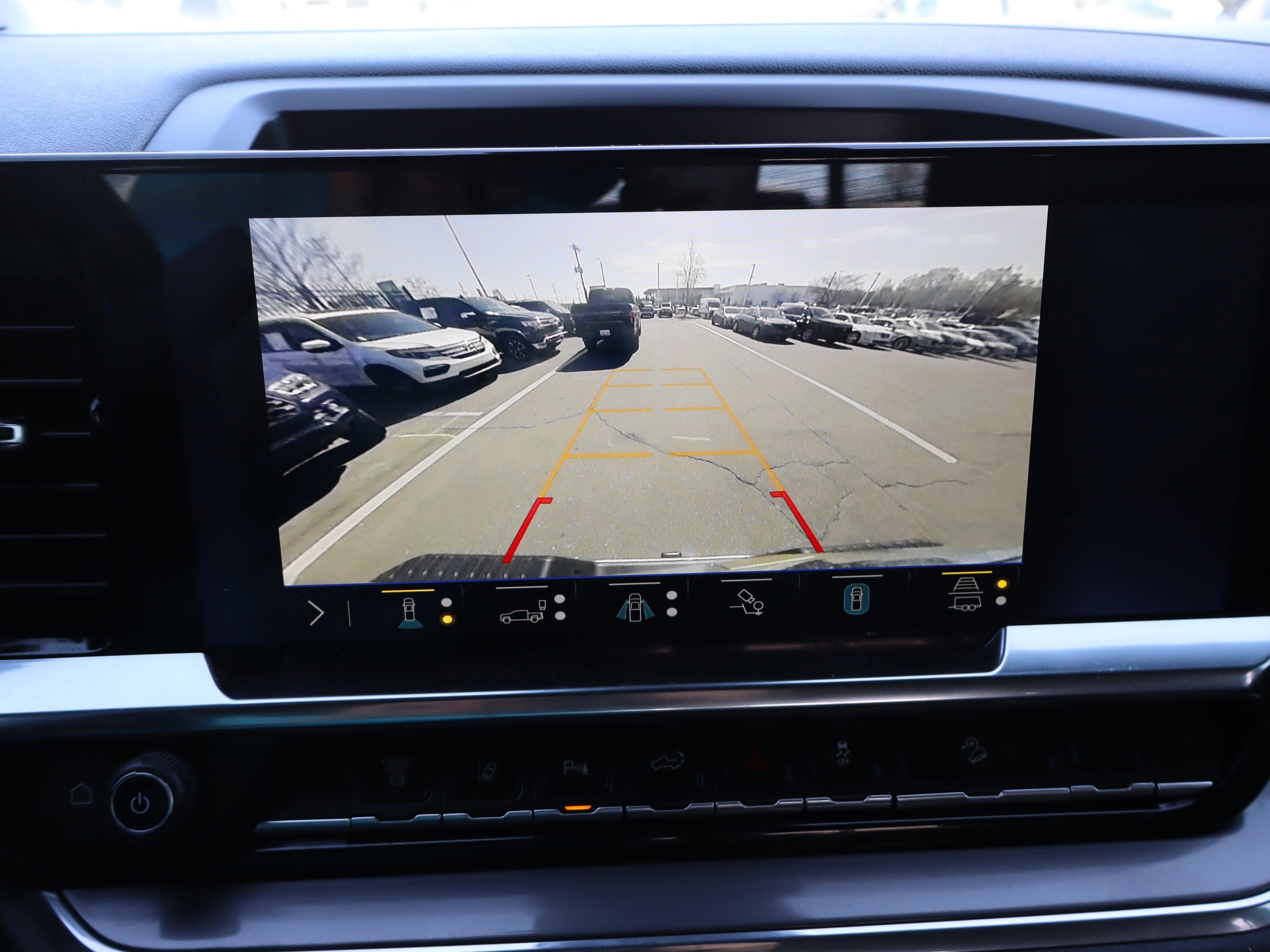 Used 2024 Chevrolet Silverado 2500 High Country w/ High Country Premium Package image 32