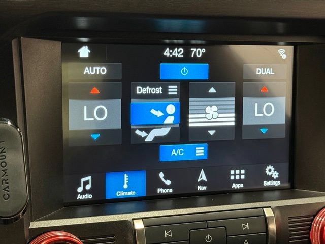Used 2016 Ford Mustang Shelby GT350 w/ Technology Package RWD image 29