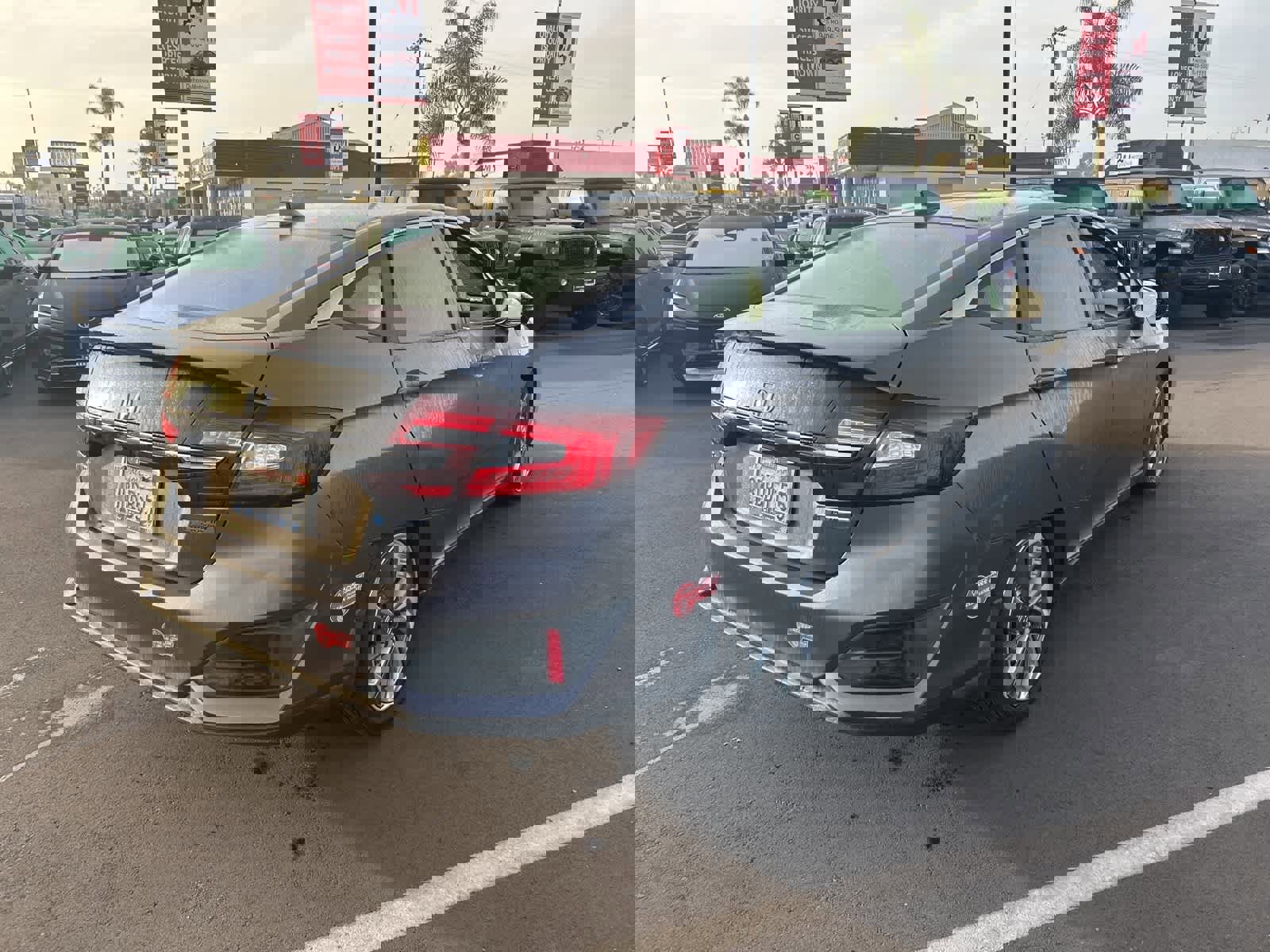 Used 2018 Honda Clarity image 3