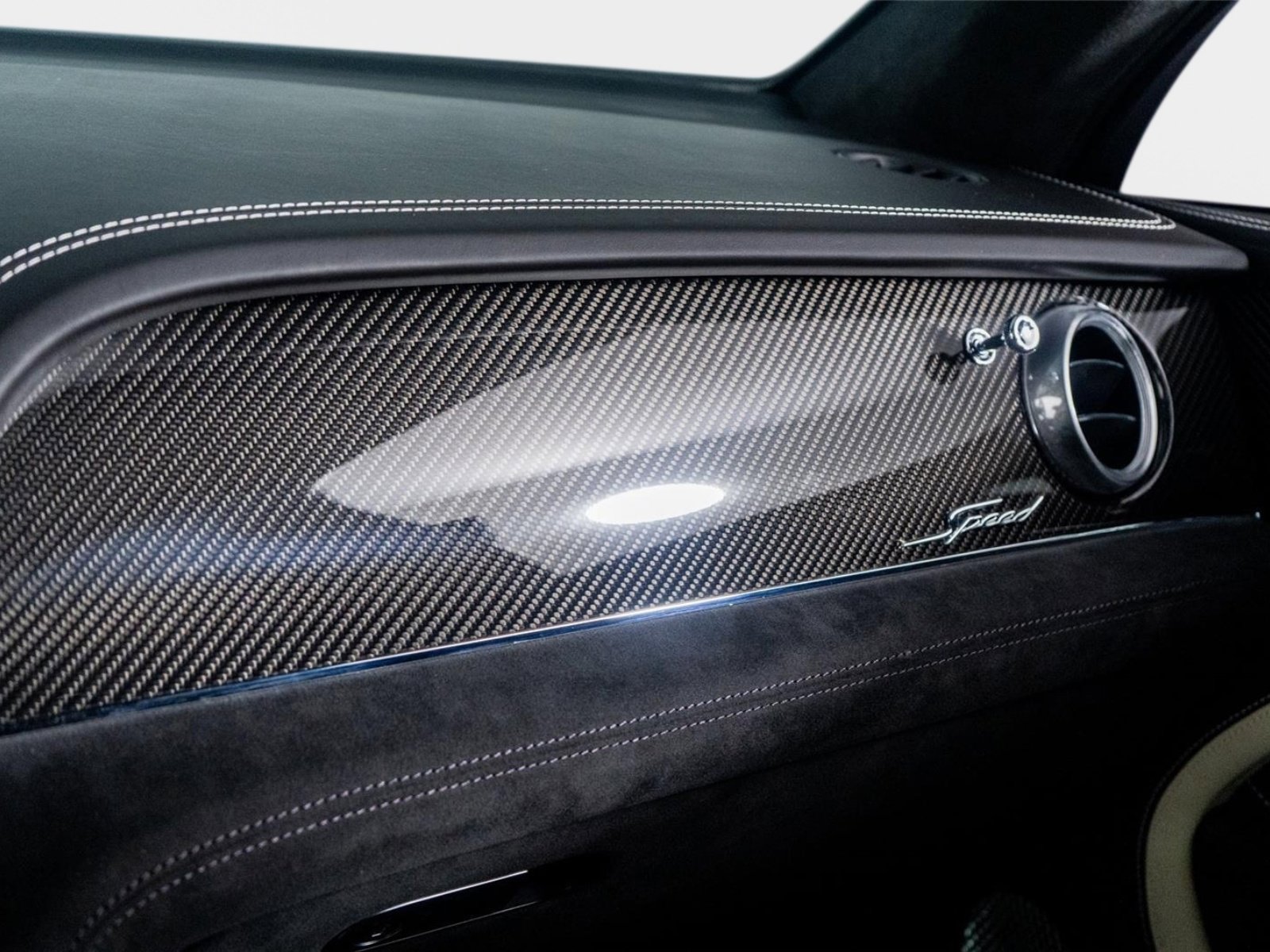 Used 2022 Bentley Bentayga Speed image 39