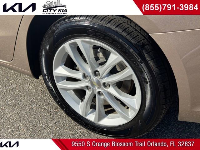 Used 2018 Chevrolet Malibu LT FWD image 6