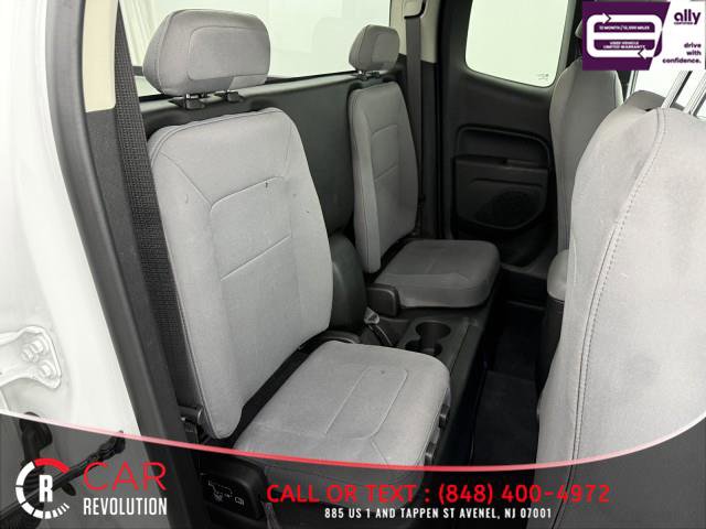 Used 2020 Chevrolet Colorado W/T image 31