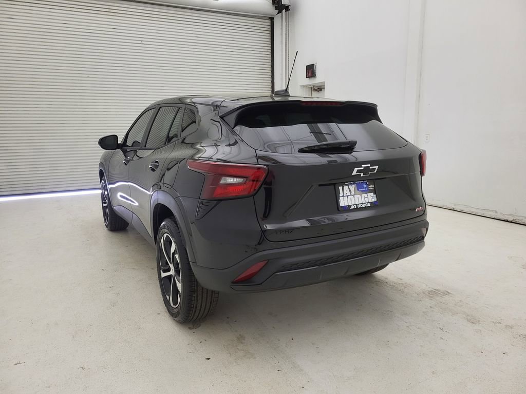 New 2026 Chevrolet Trax RS w/ Sunroof Package image 15