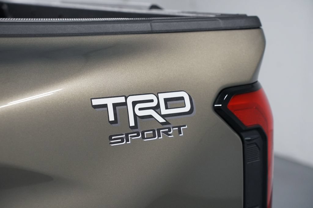 Certified 2025 Toyota Tacoma TRD Sport AWD/4WD image 11