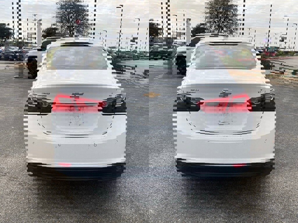 Used 2024 Chevrolet Malibu LT image 6