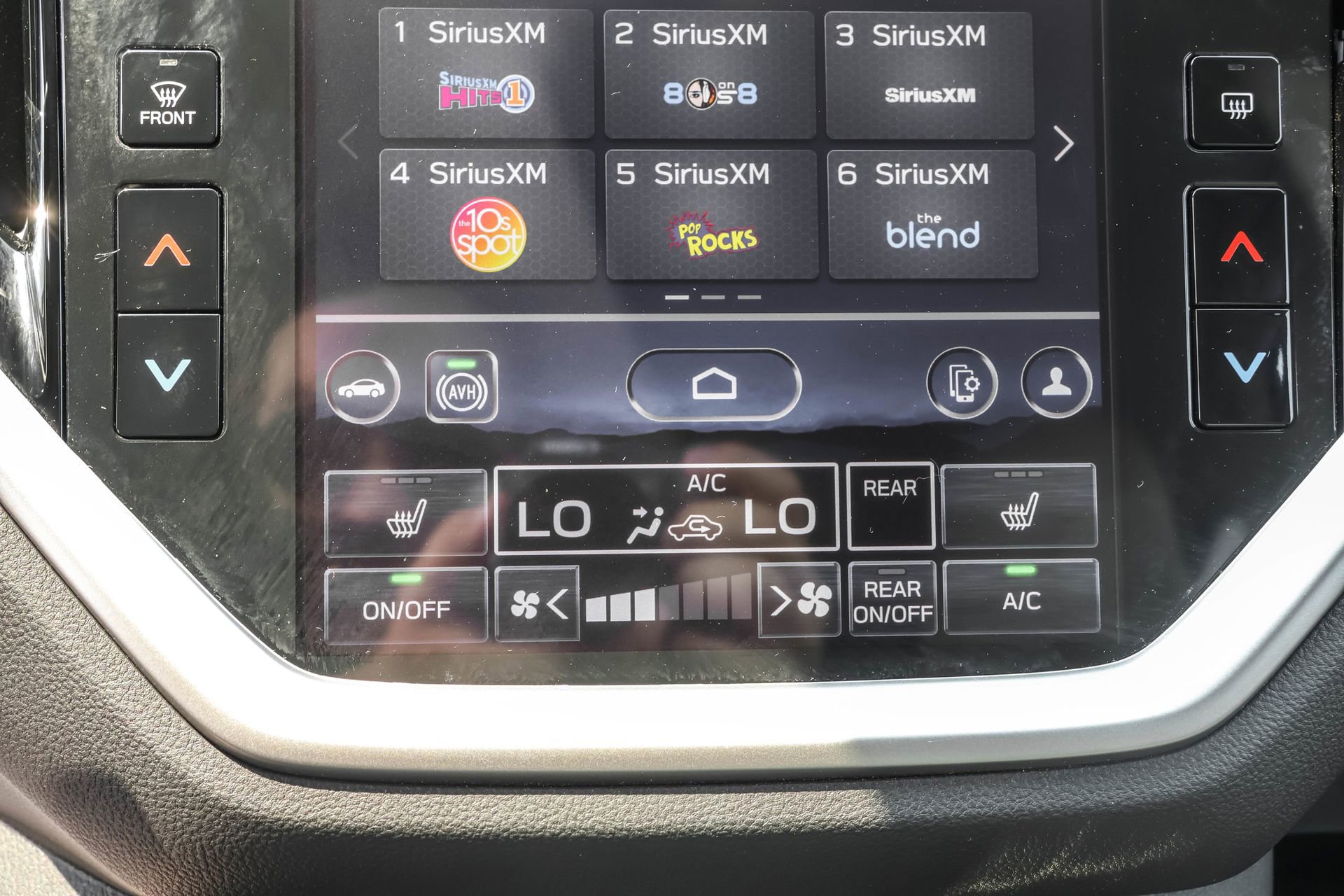 Used 2023 Subaru Ascent Limited image 30