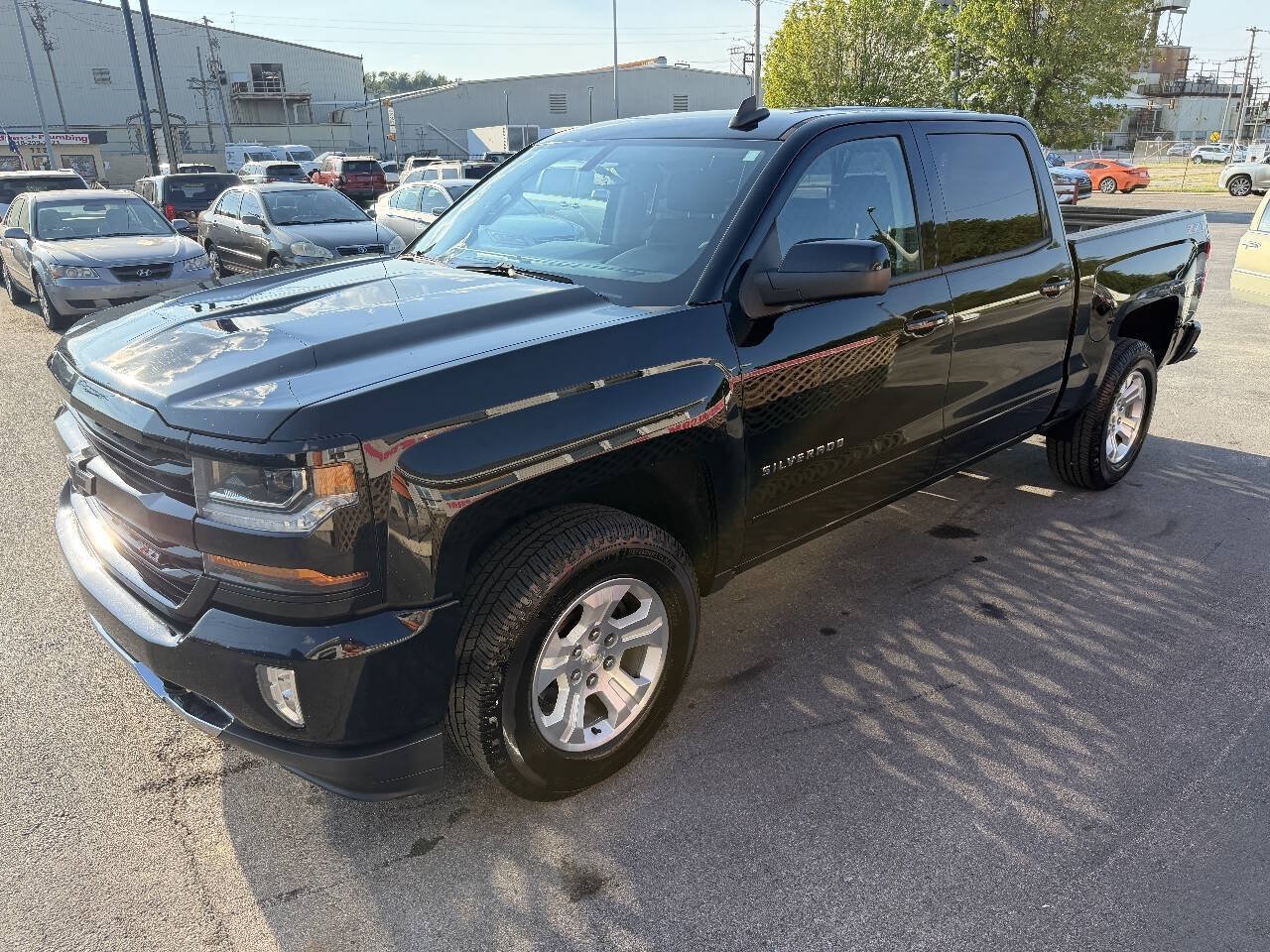 Used 2018 Chevrolet Silverado 1500 LT w/ All Star Edition AWD/4WD image 15