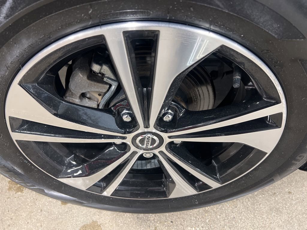 Used 2023 Nissan Sentra SV w/ All-Weather Package image 37