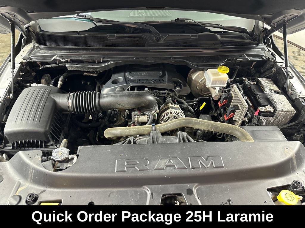 Used 2019 RAM 1500 Laramie w/ Sport Appearance Package AWD/4WD image 5