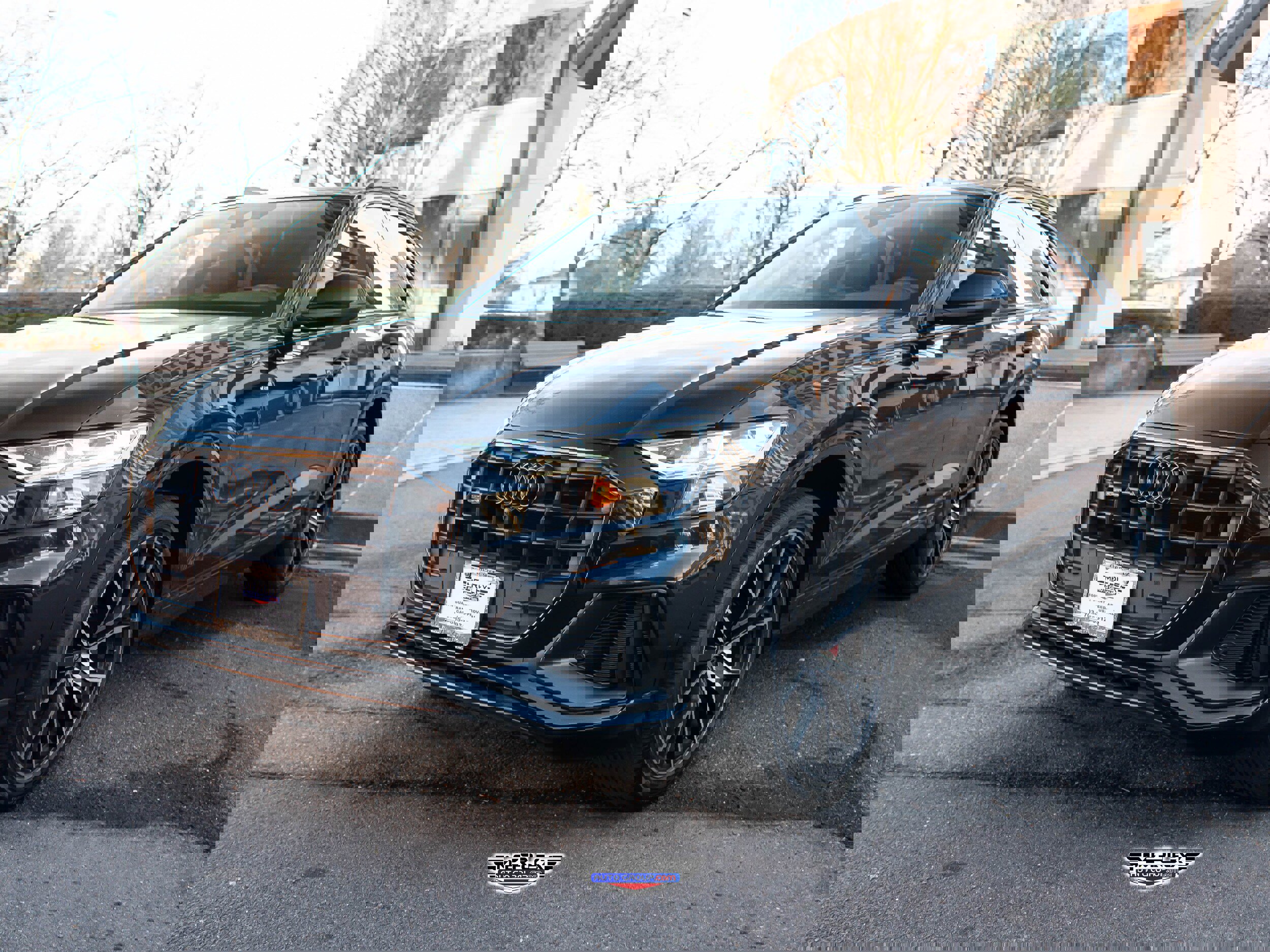 Used 2021 Audi Q8 Premium Plus w/ Premium Plus Package image 3