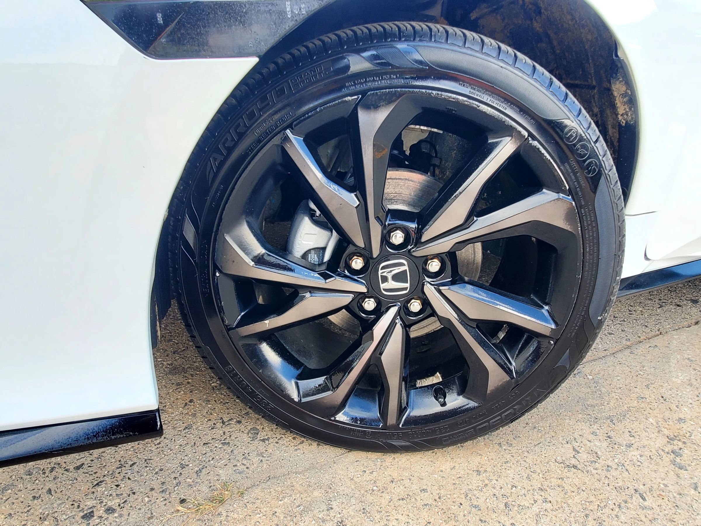 Used 2017 Honda Civic Sport image 13