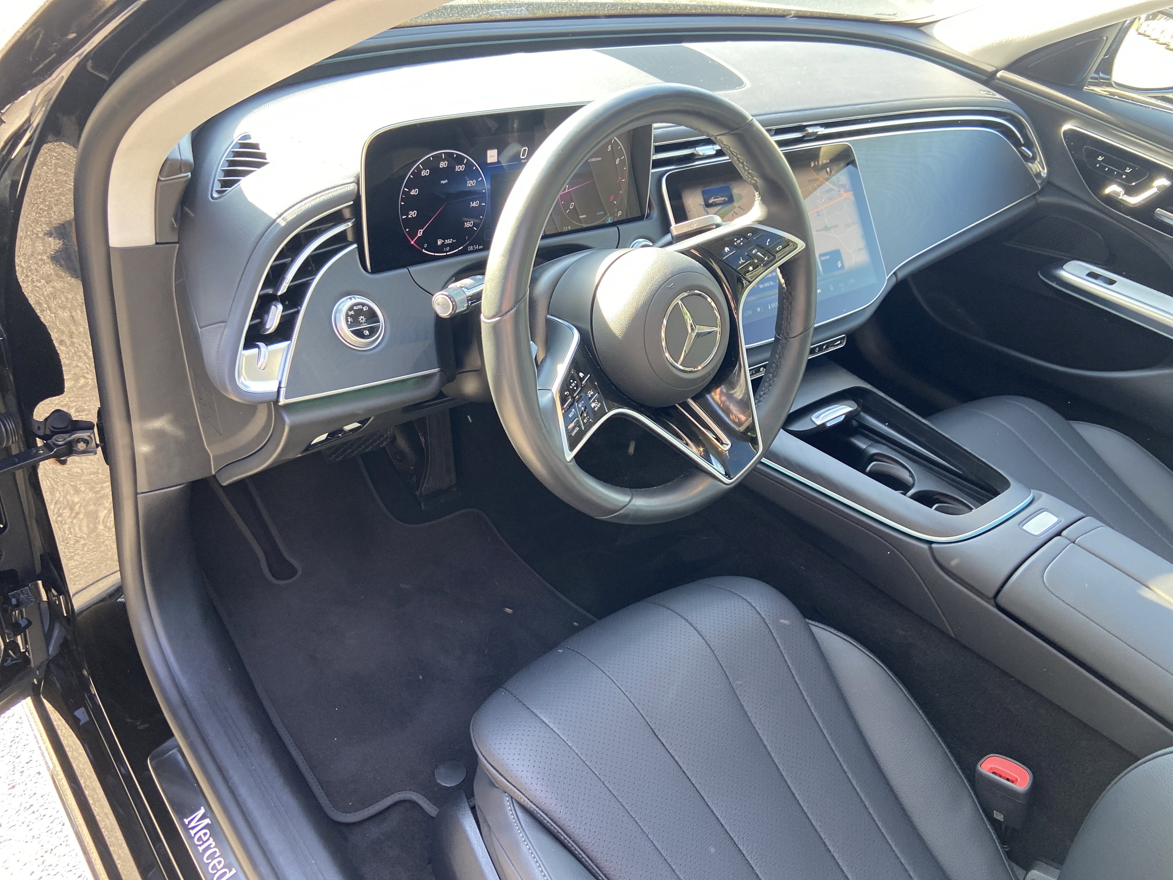 Certified 2025 Mercedes-Benz E 350 4MATIC Sedan image 21