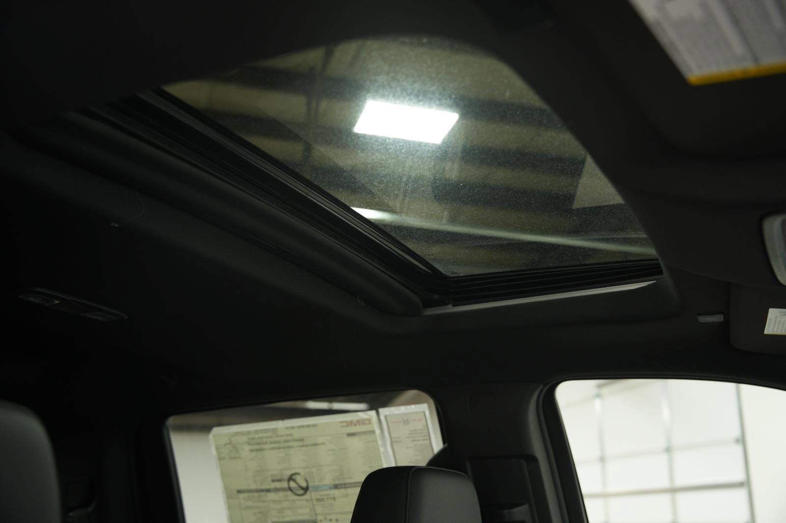 New 2026 GMC Sierra 1500 AT4 w/ AT4 Premium Package image 21