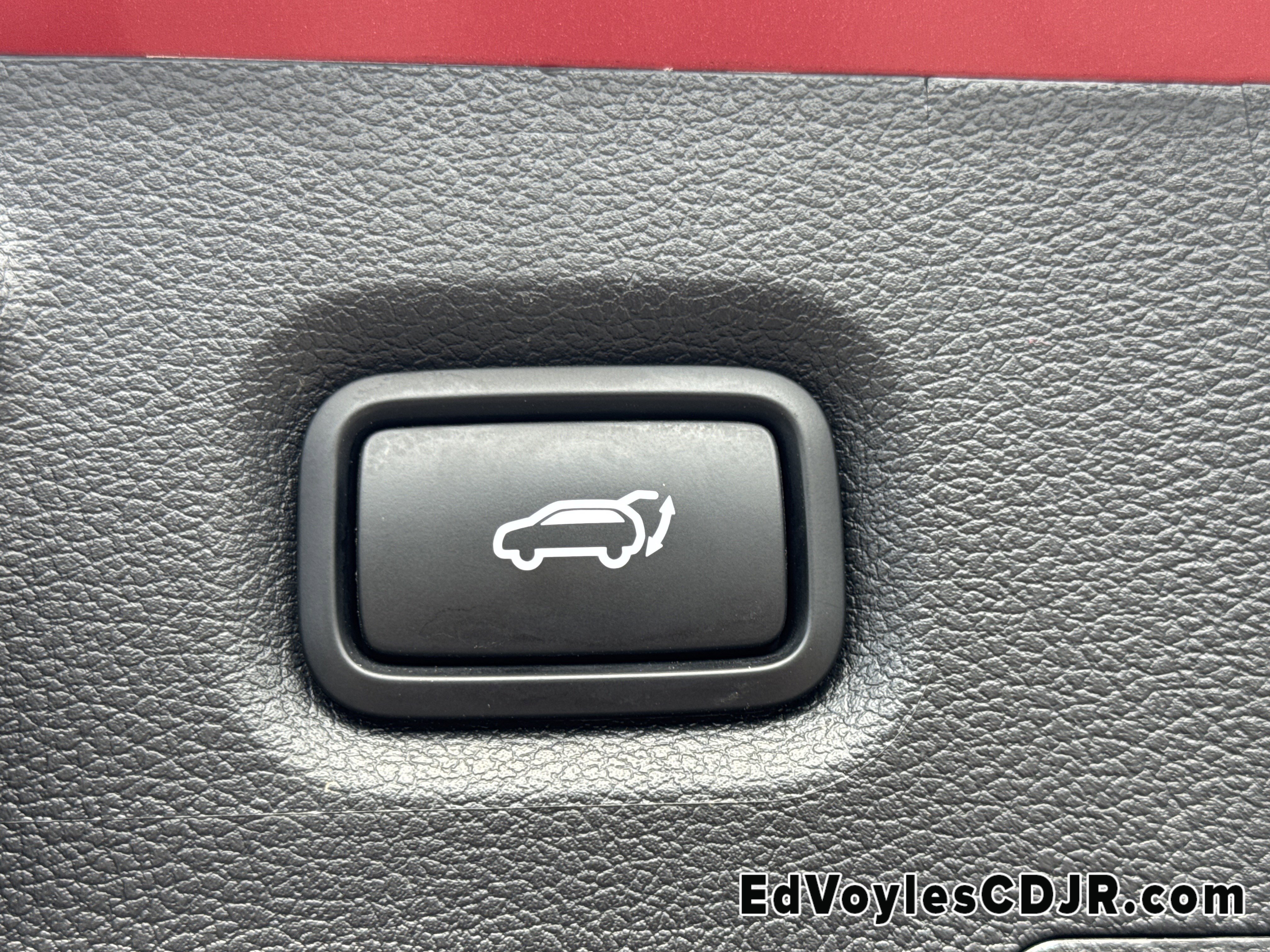 Used 2020 Hyundai Santa Fe SEL image 23