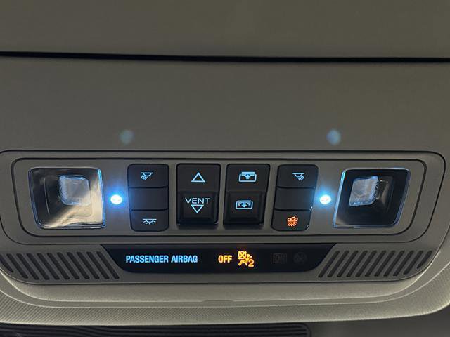 Used 2023 Ford Explorer XLT AWD/4WD image 26