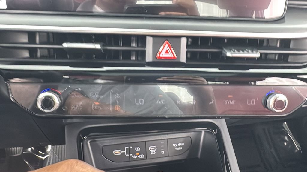 New 2026 Kia K5 GT-Line w/ GT-Line Premium Package image 25