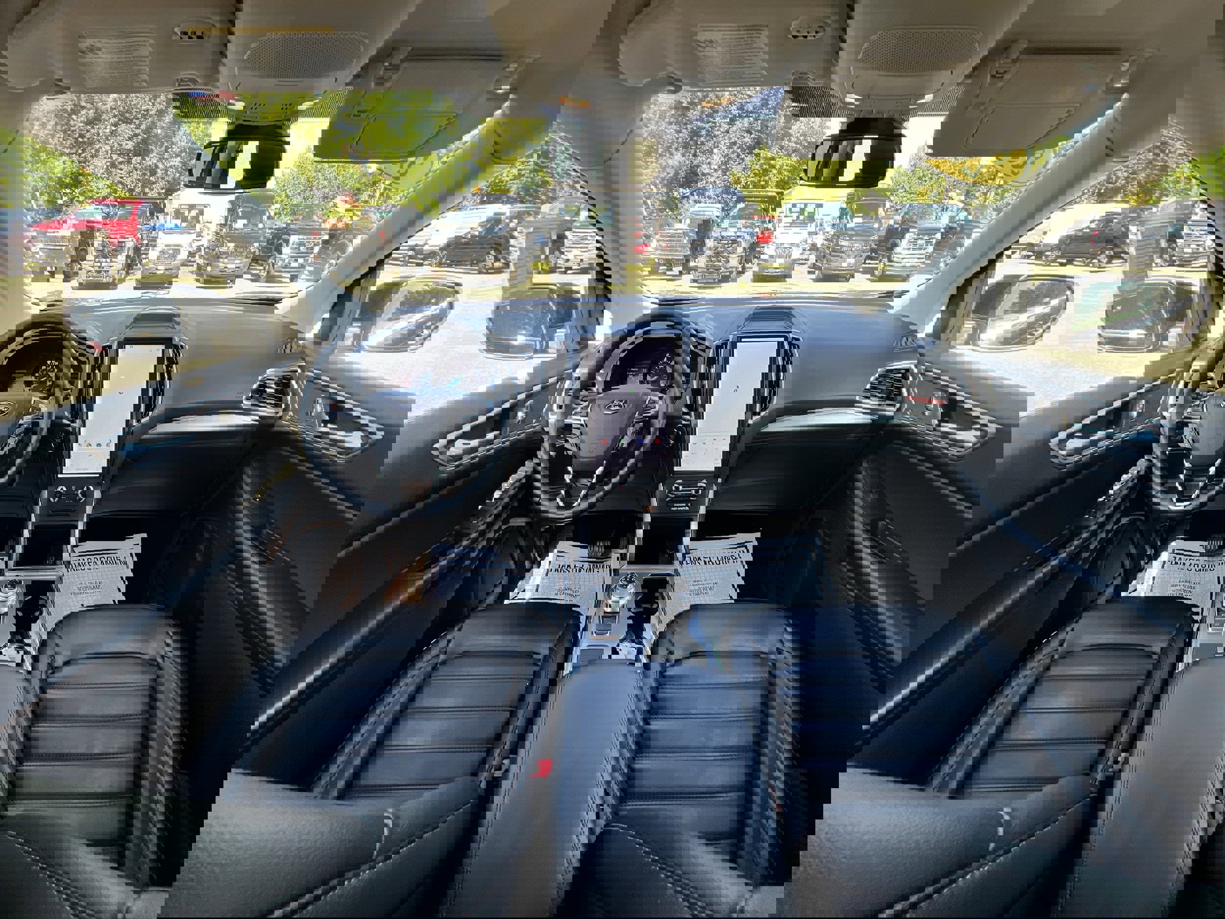 Used 2022 Ford Edge SEL w/ Convenience Package image 17