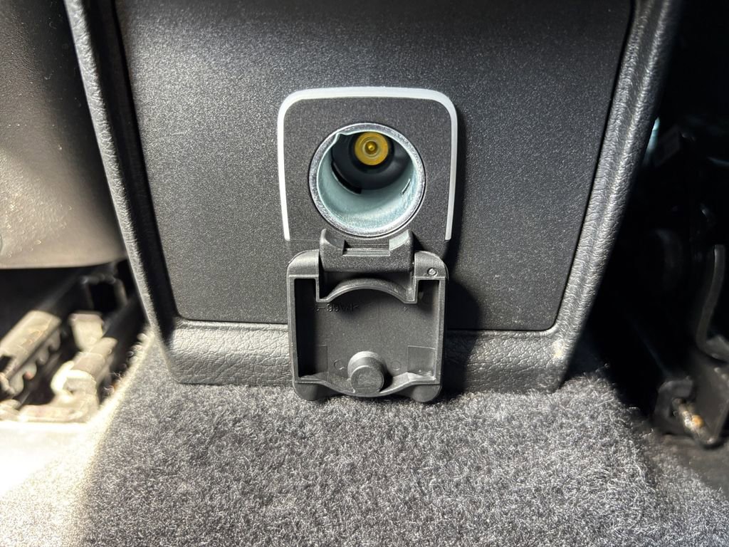 Used 2024 Jeep Compass Limited image 25