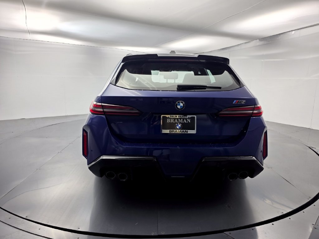 New 2026 BMW M5 Touring AWD/4WD image 5