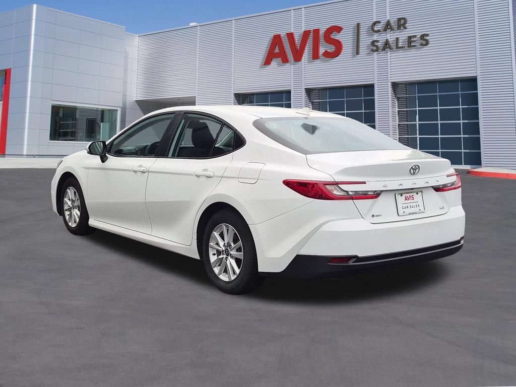 Used 2025 Toyota Camry LE FWD image 9